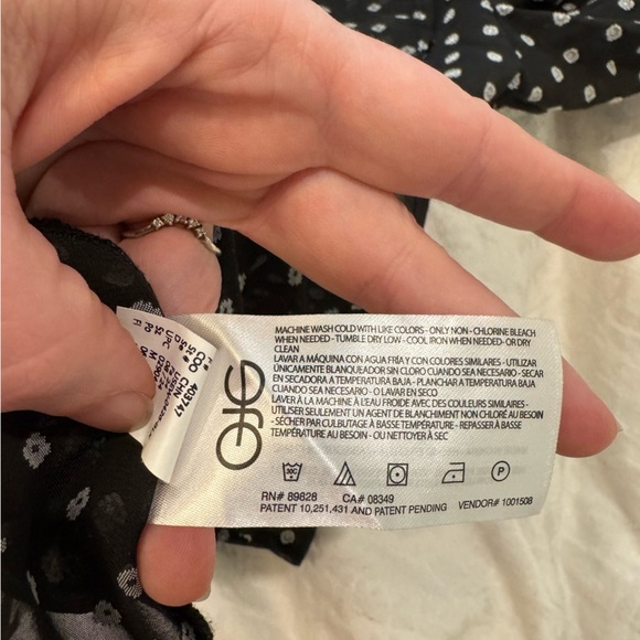 Sam Edelman Black and White Polka Dot Women's Top tie neck - Picture 9 of 9